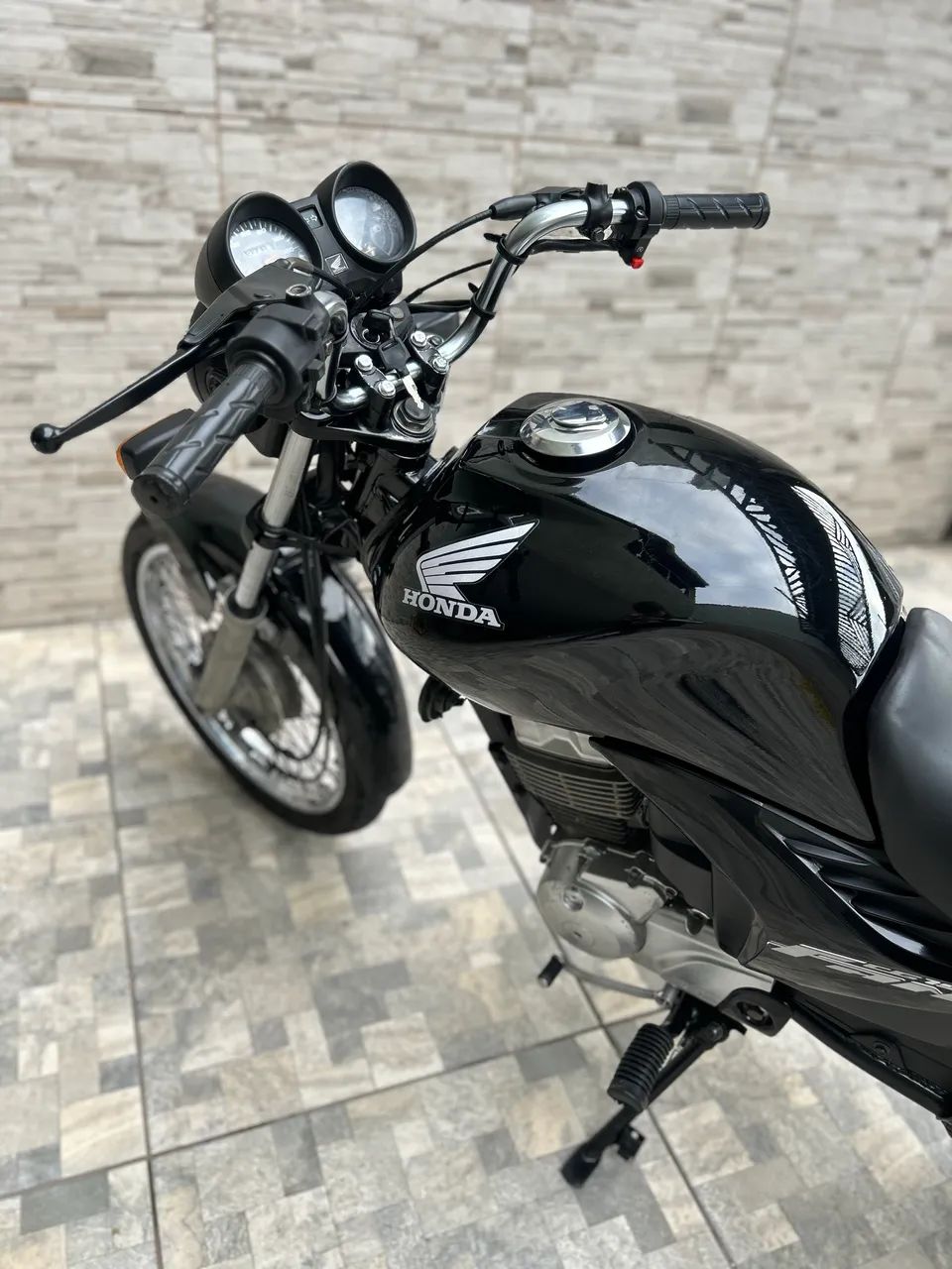 HONDA CG 150 FAN FLEX  - 2012  - Foto 5