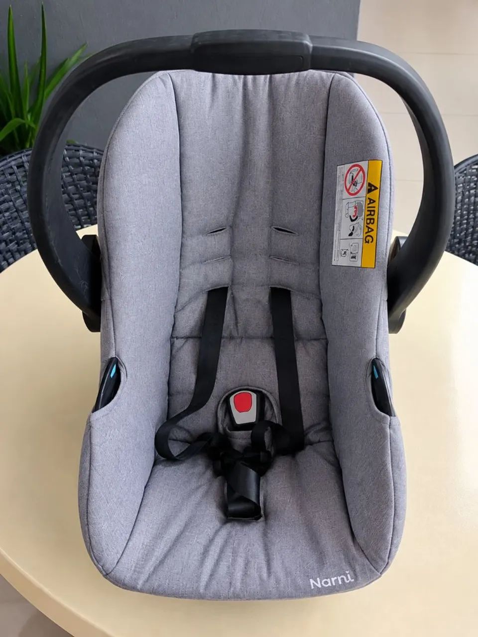 Bebê conforto narni