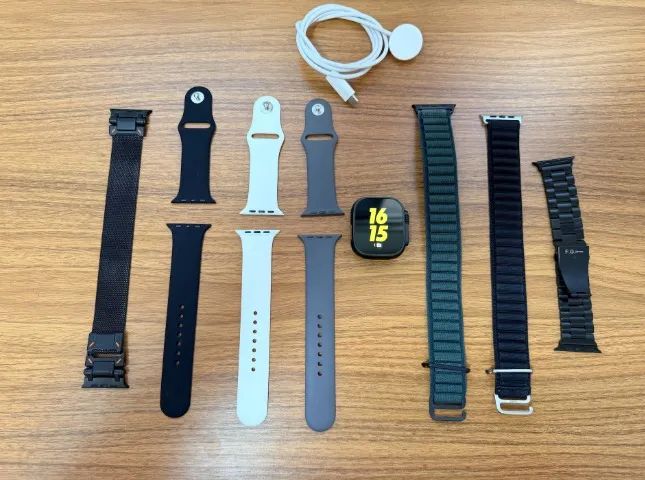 Apple Watch Ultra 2 Cellular 49mm Titanium + Pulseiras Extras