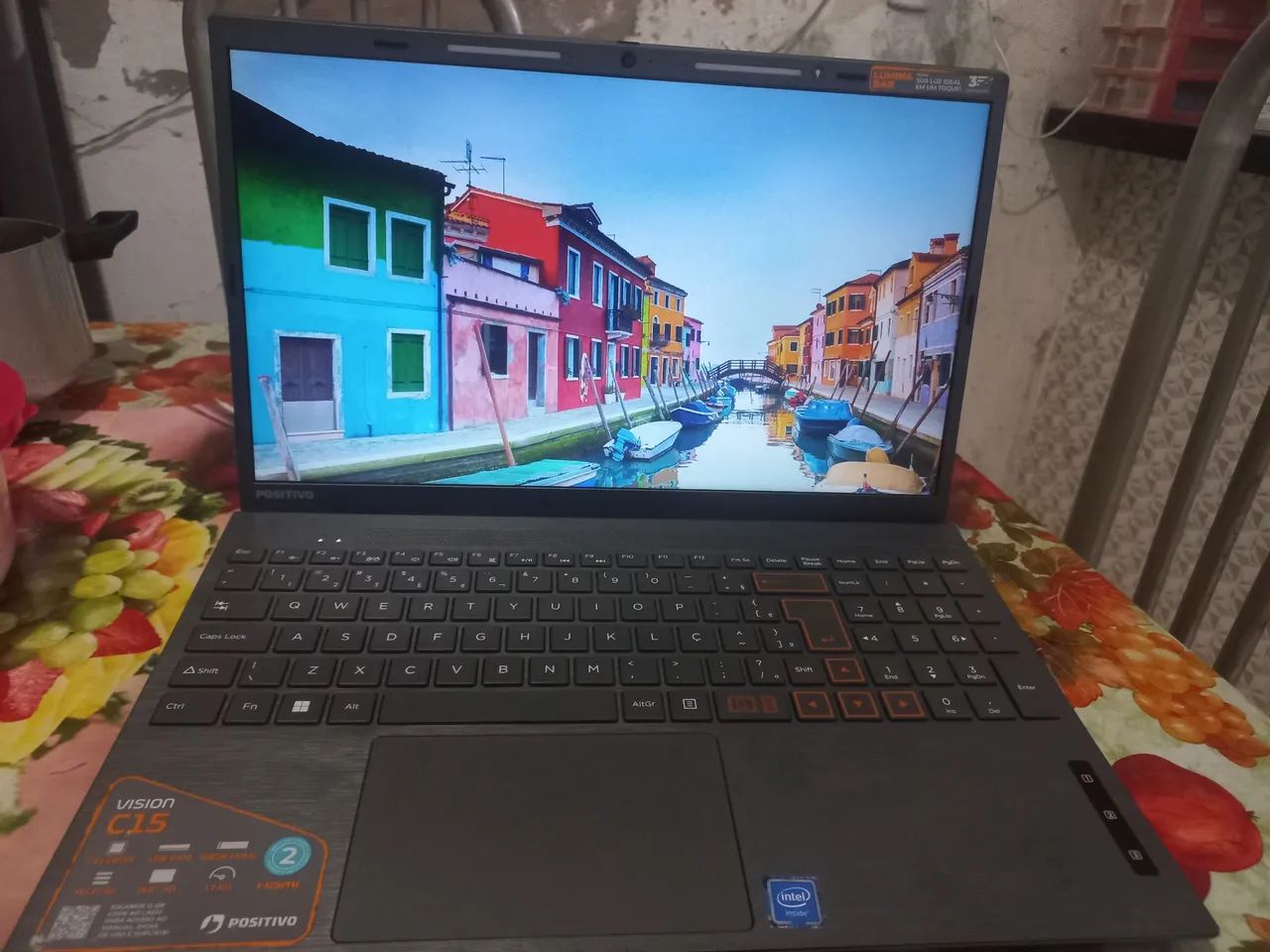 Vendo notebook c15 funcionando perfeitamente sem nenhum defeito  - Foto 3