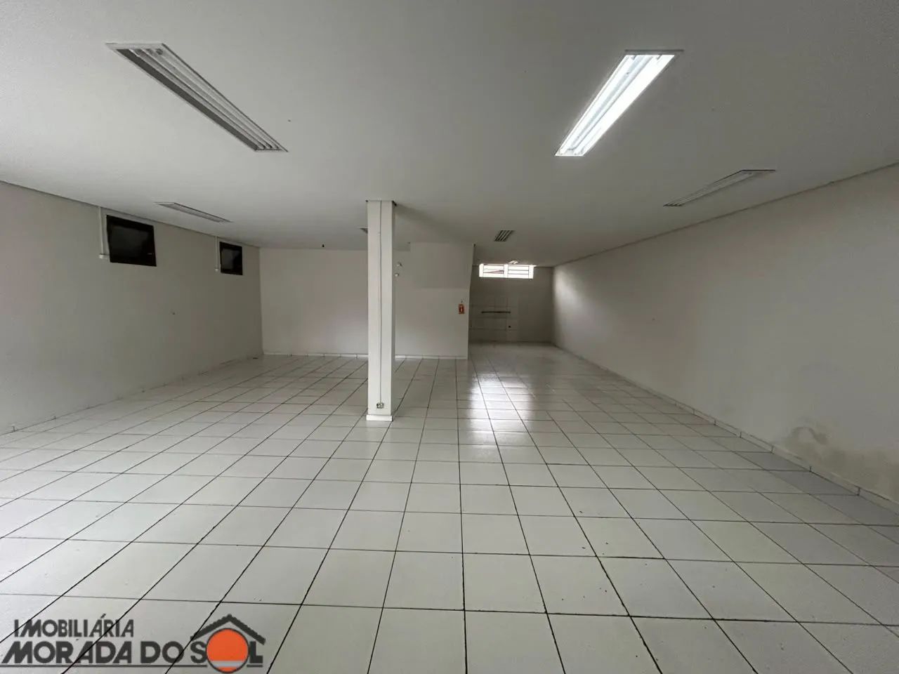 Salão para alugar no bairro Jardim América - Maringá/PR - Foto 2