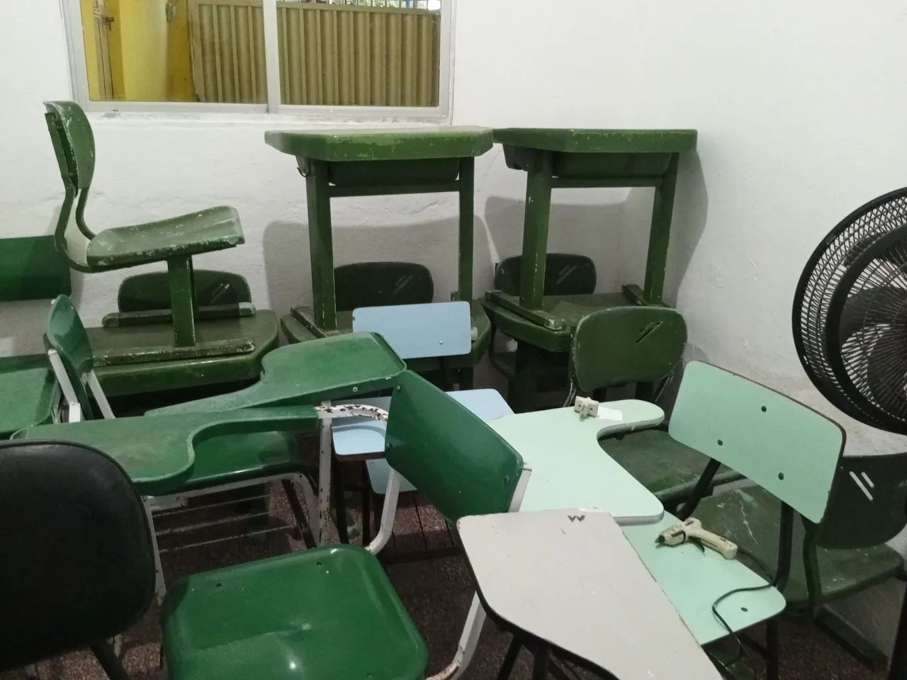 Cadeiras escolar  - Foto 2