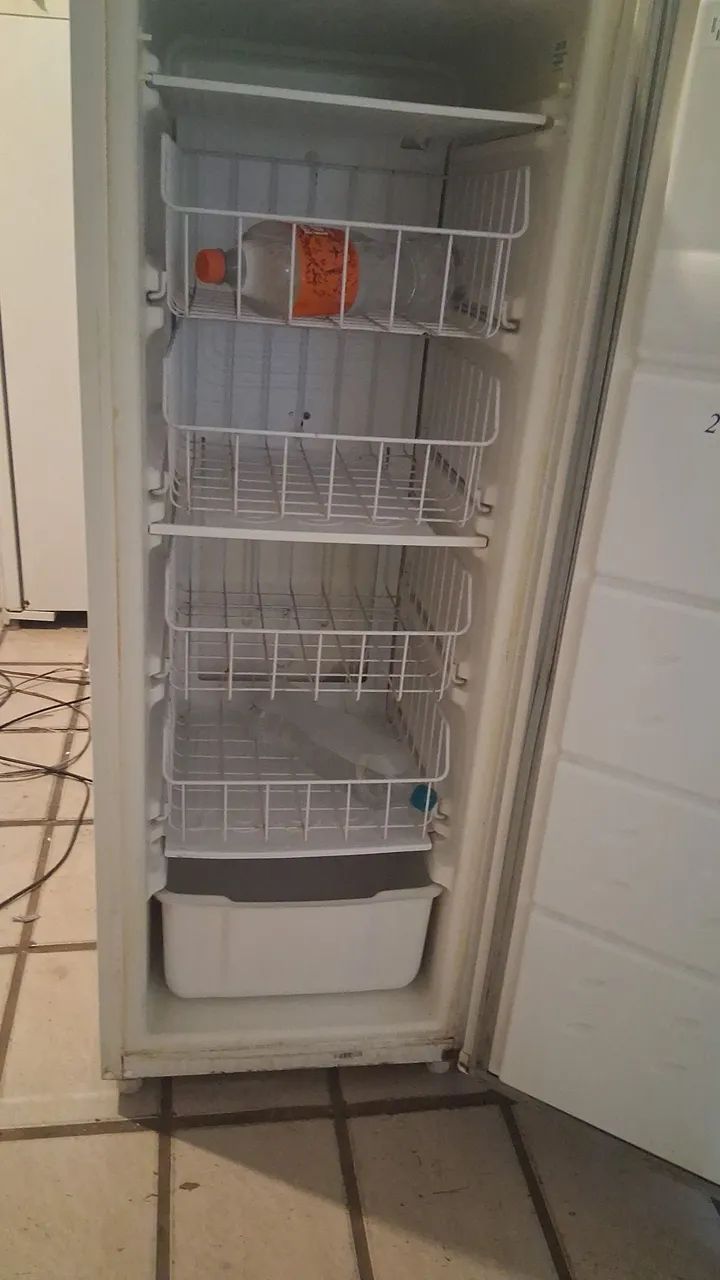 Freezer vertical Consul 170 L - Foto 2