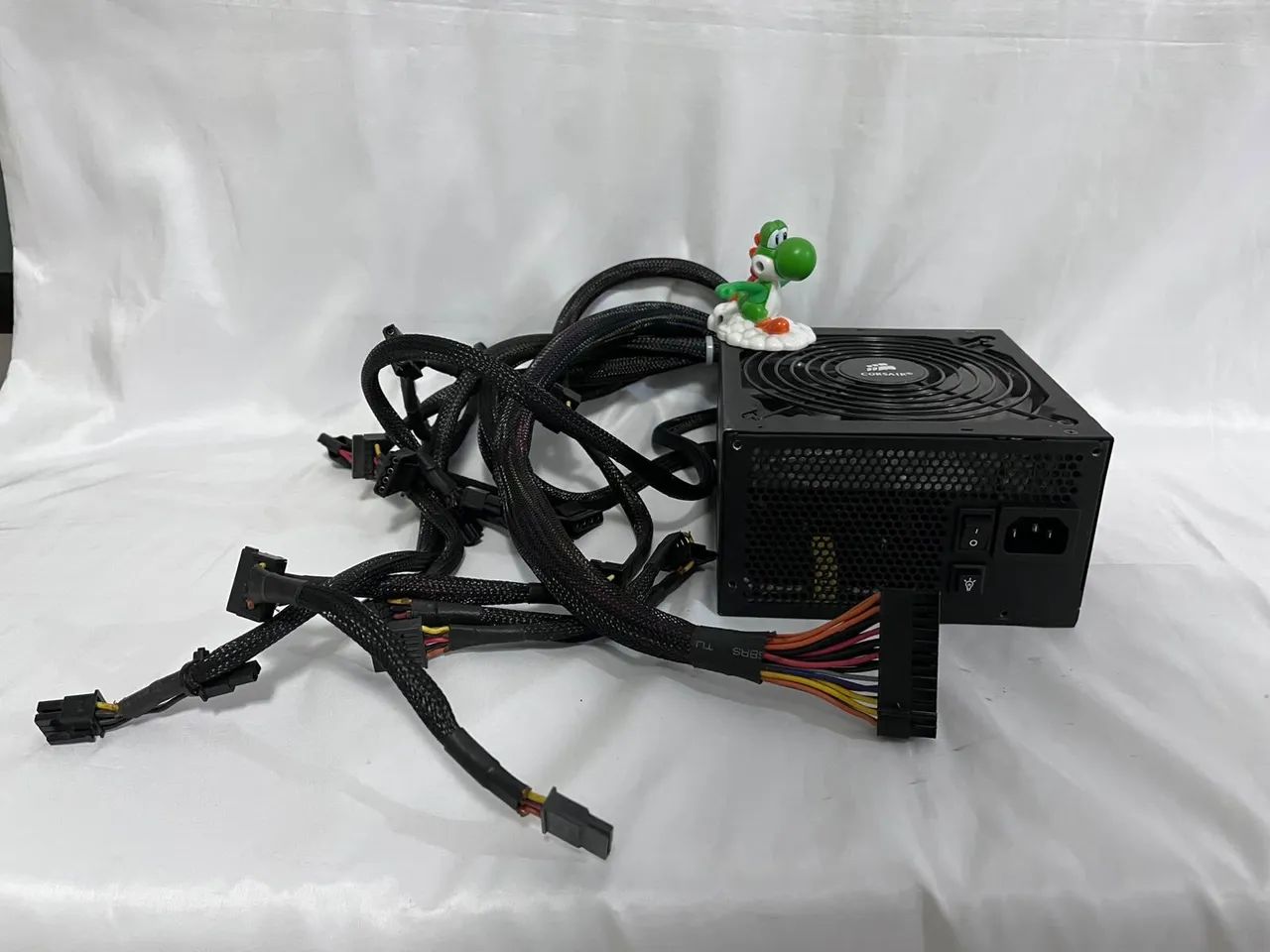 FONTE CORSAIR GS700 - Foto 3