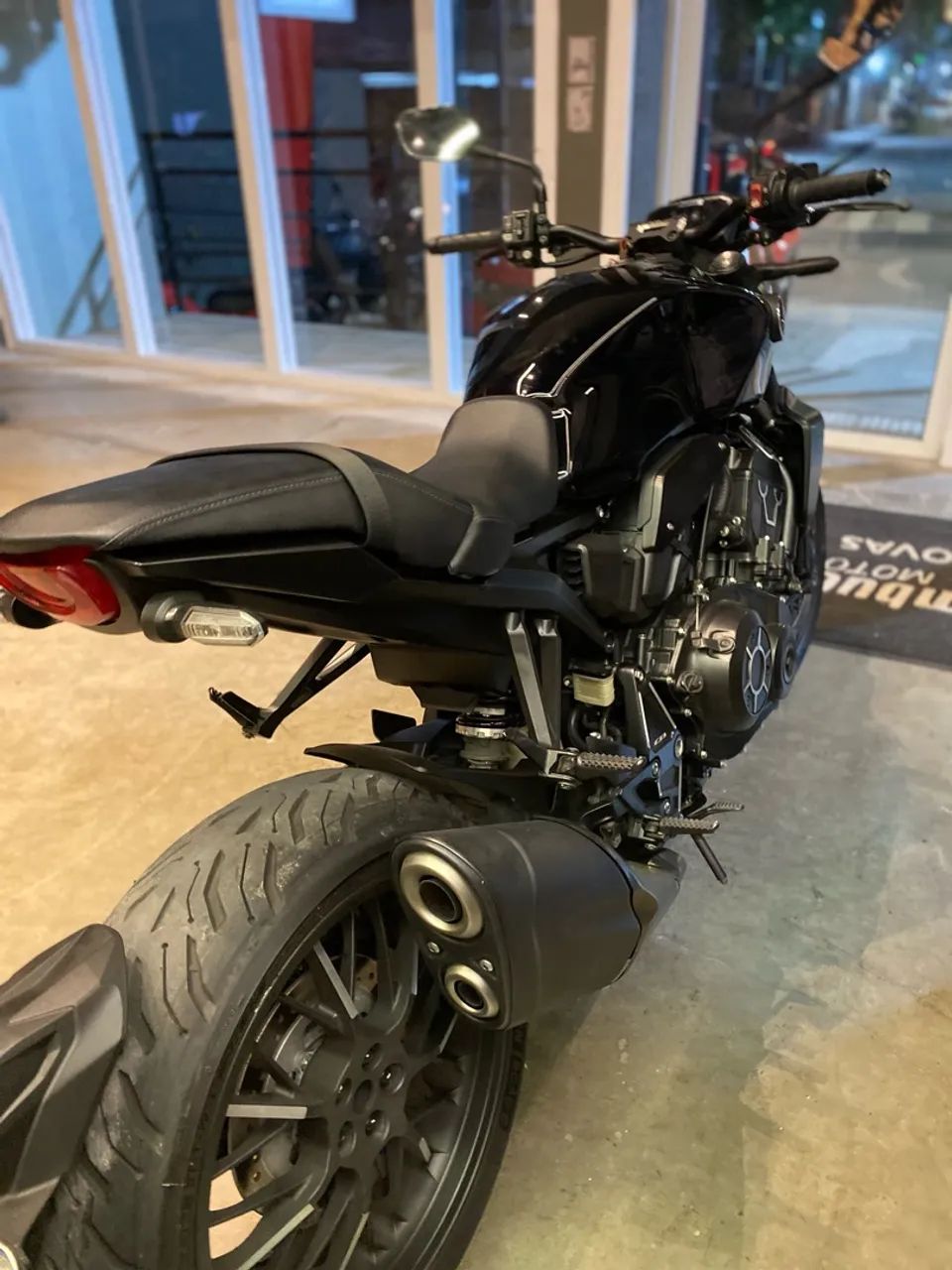 CB 1000R black edition 2023  - Foto 4