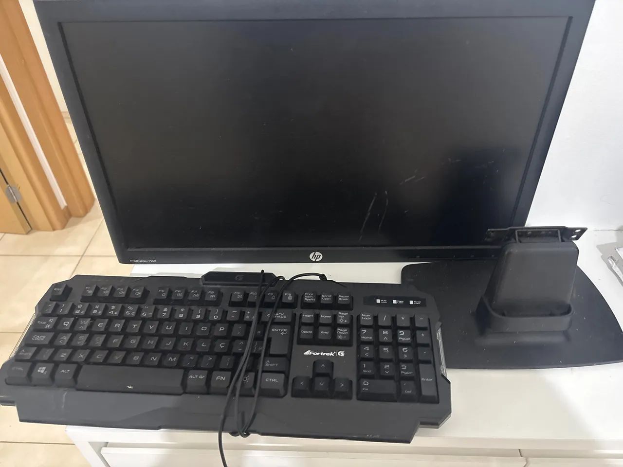 Monitor HP 21 polegadas + Teclado semi mecânico fortrek - Foto 2