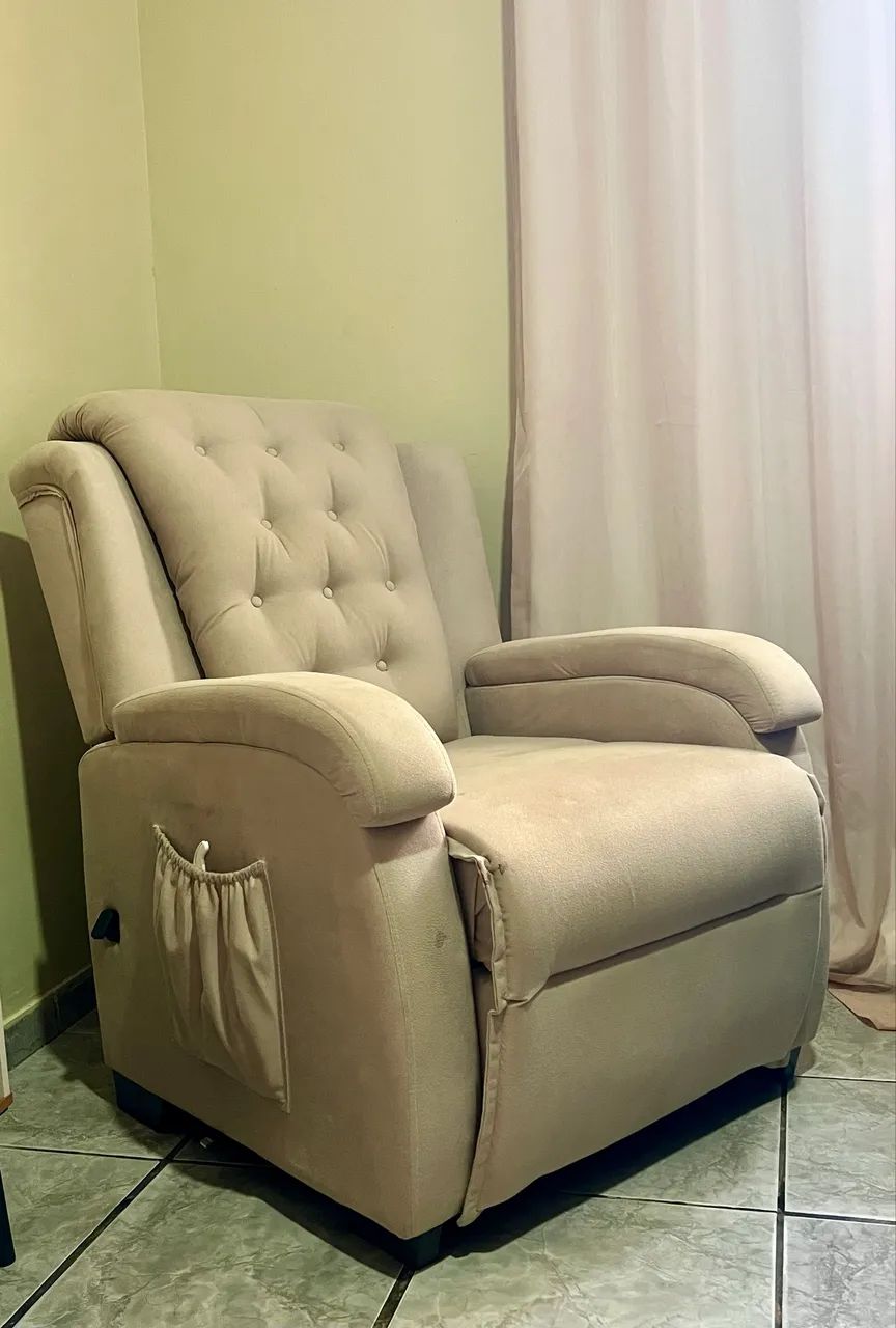 Vendo poltrona de amamentação  - Foto 2