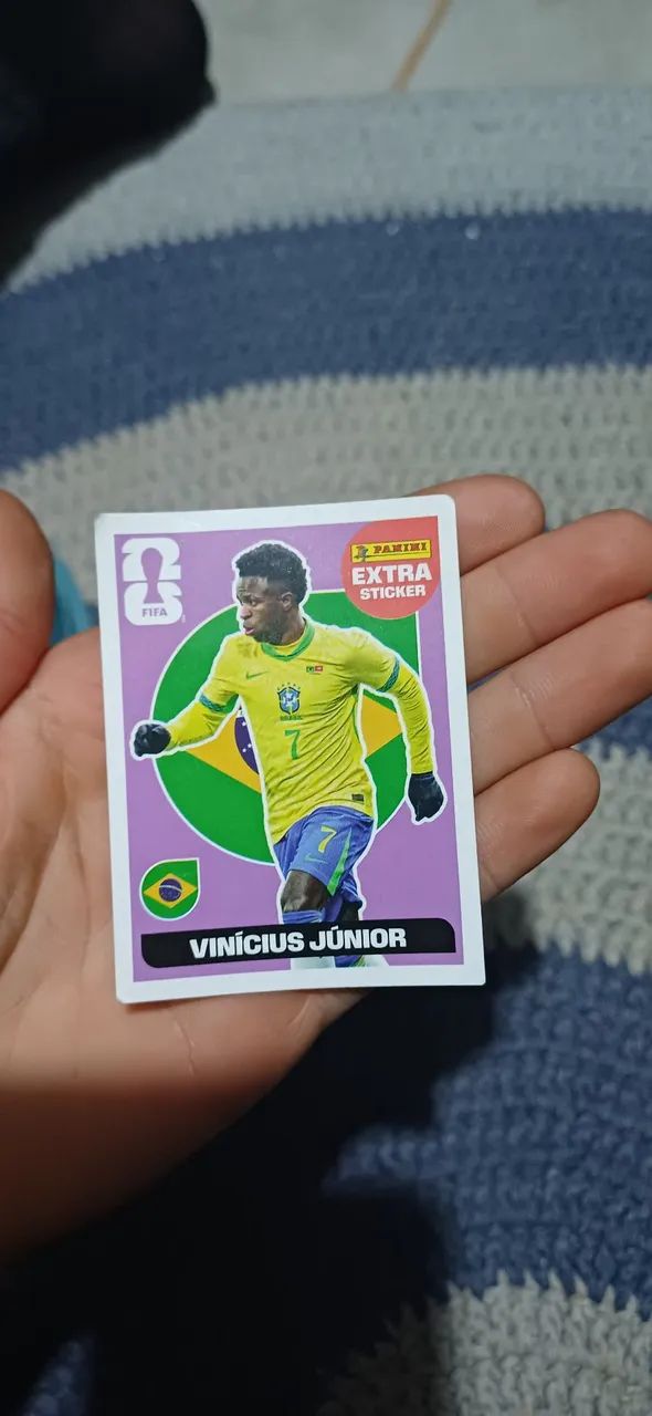 Figurinha Vini Jr Legend Roxa. - Foto 2