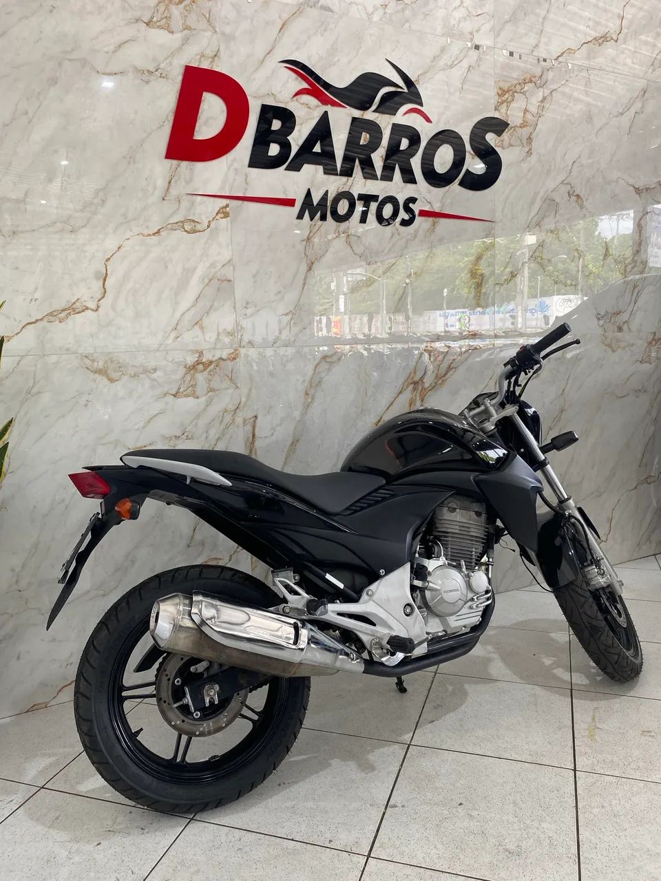 CB 300 R 2014 - Foto 4