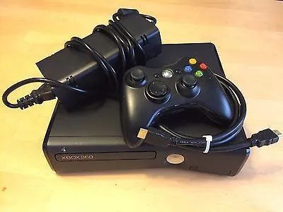 Xbox 360 com jogos 