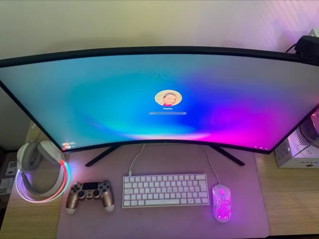 Monitor Curvo 165Hz 32 Polegadas - Impecável - Foto 5