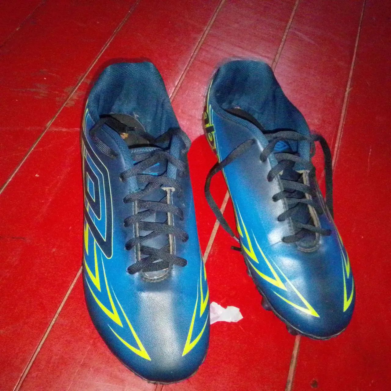 Chuteira de campo umbro - Foto 2