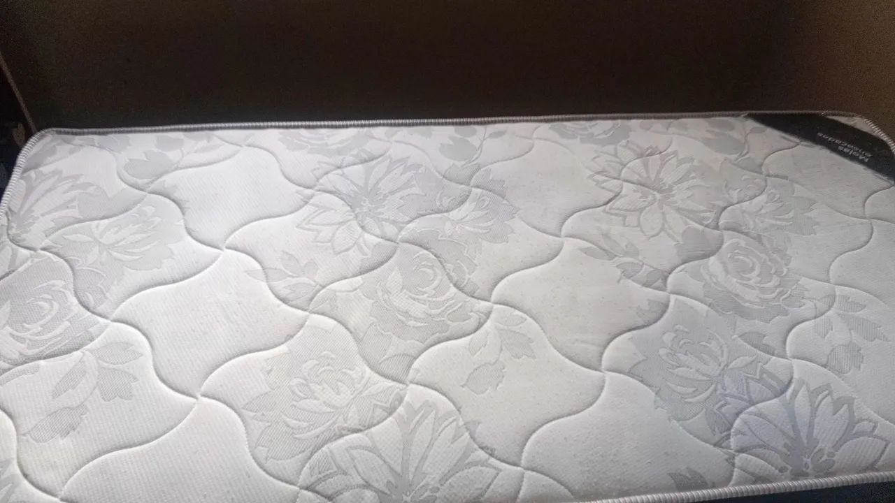 Cama box colchão de mola emsacada - Foto 2