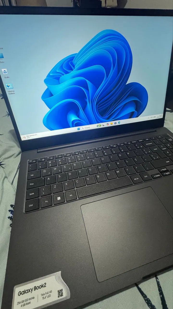 Notebook Samsung + Fone Gamer e Mouse - Foto 2
