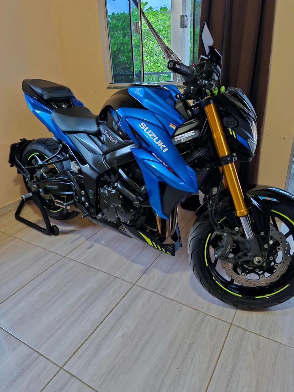 Susuki 750  - Foto 2