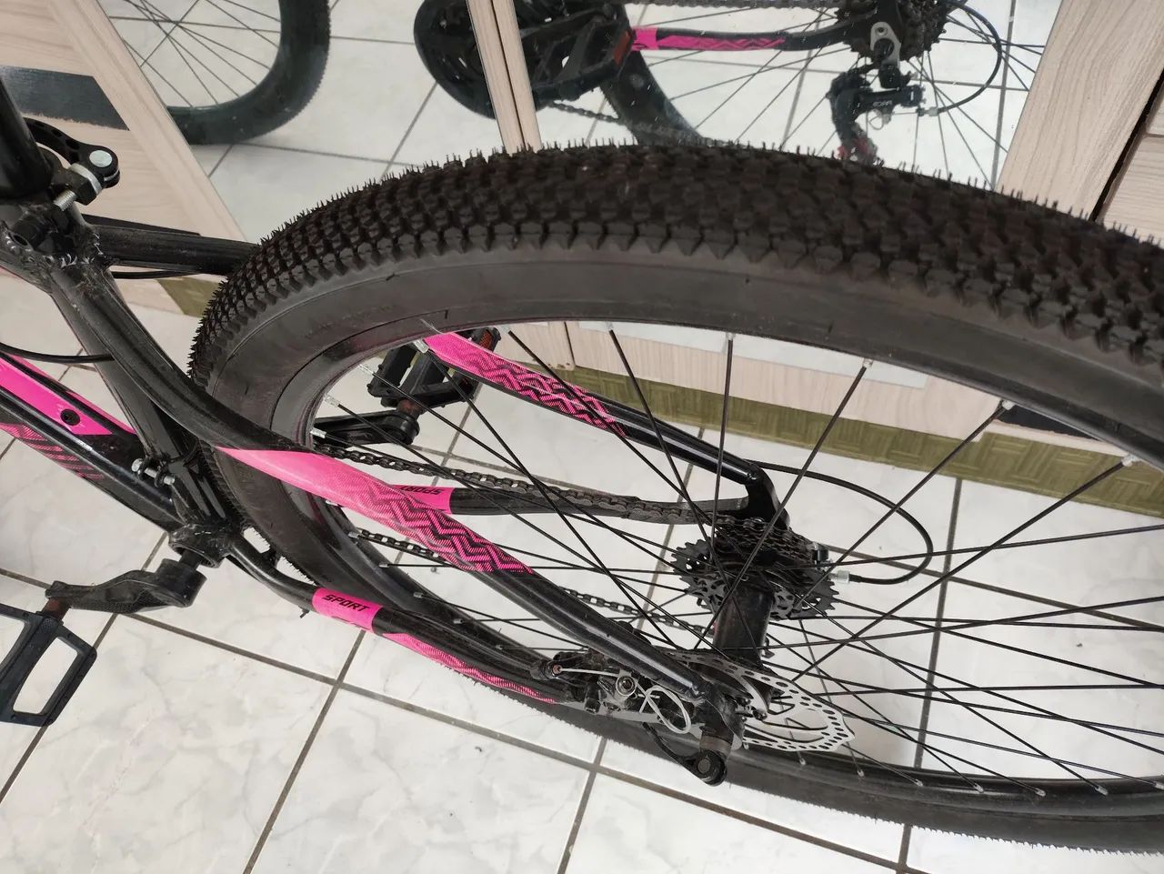 Vendo bike aro 29 nova - Foto 3