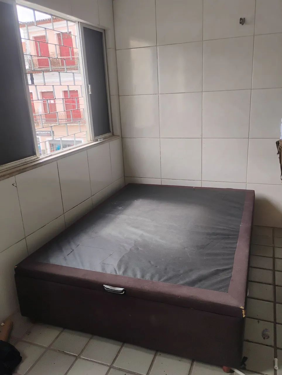 Cama Box baú 