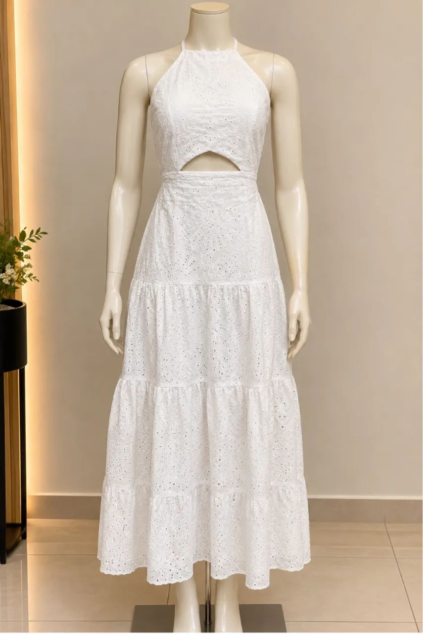 Vestido branco em laise