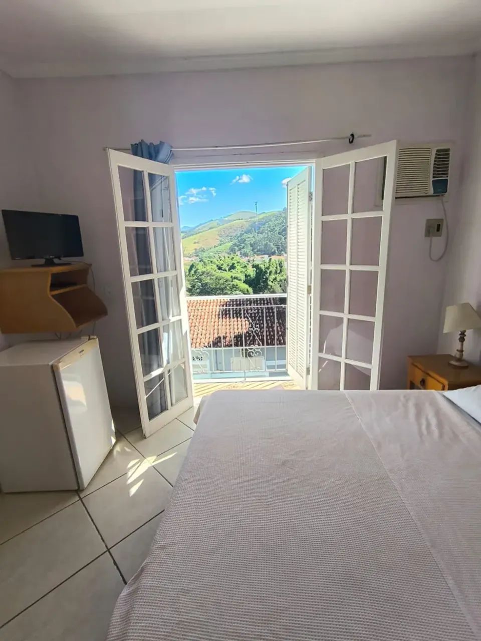 Imóvel para venda com 177 metros quadrados com 6 quartos em Jardim Valença - Valença - RJ - Foto 4