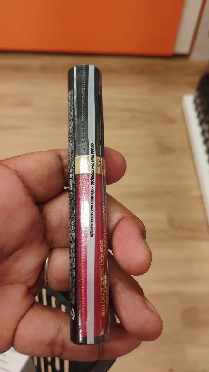 Batom Power glitter AVON  - Foto 5