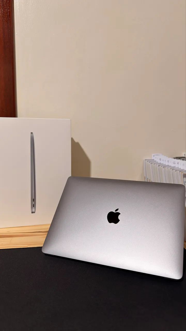 Macbook Air M1 na garantia da apple bateria 100%