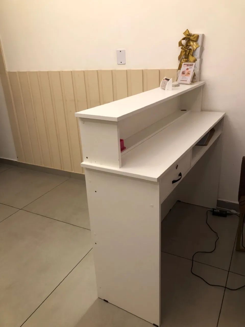 VENDE SE BALCÃO RECEPÇÃO  - Foto 3