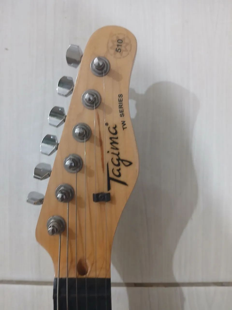 Guitarra tagima 510 