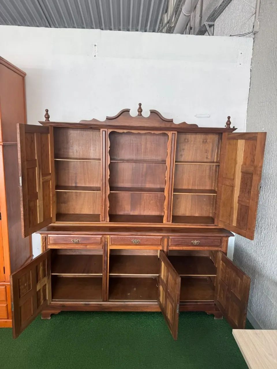 Arca Estilo Colonial em Madeira Maciça  - Foto 2