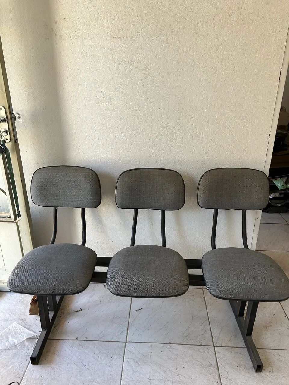 Cadeira Espera - Foto 2