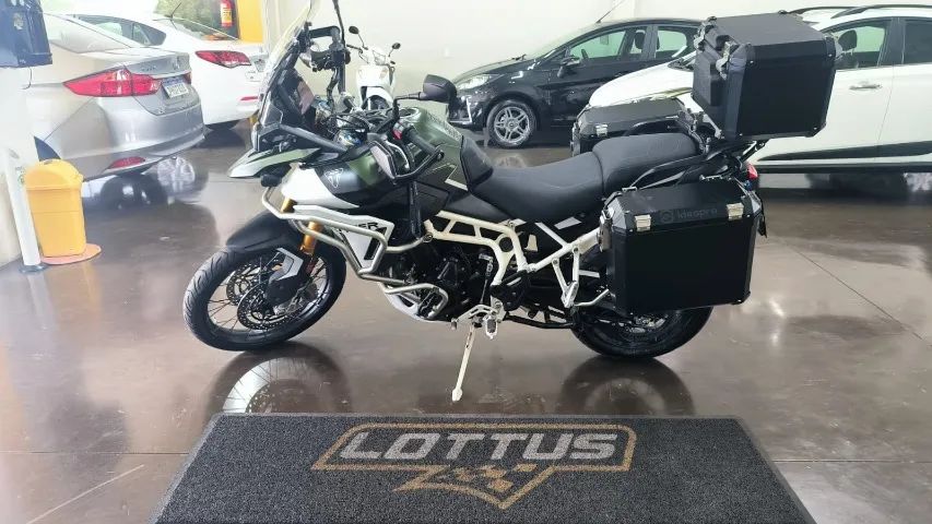 TRIUMPH TIGER 900 RALLY PRO