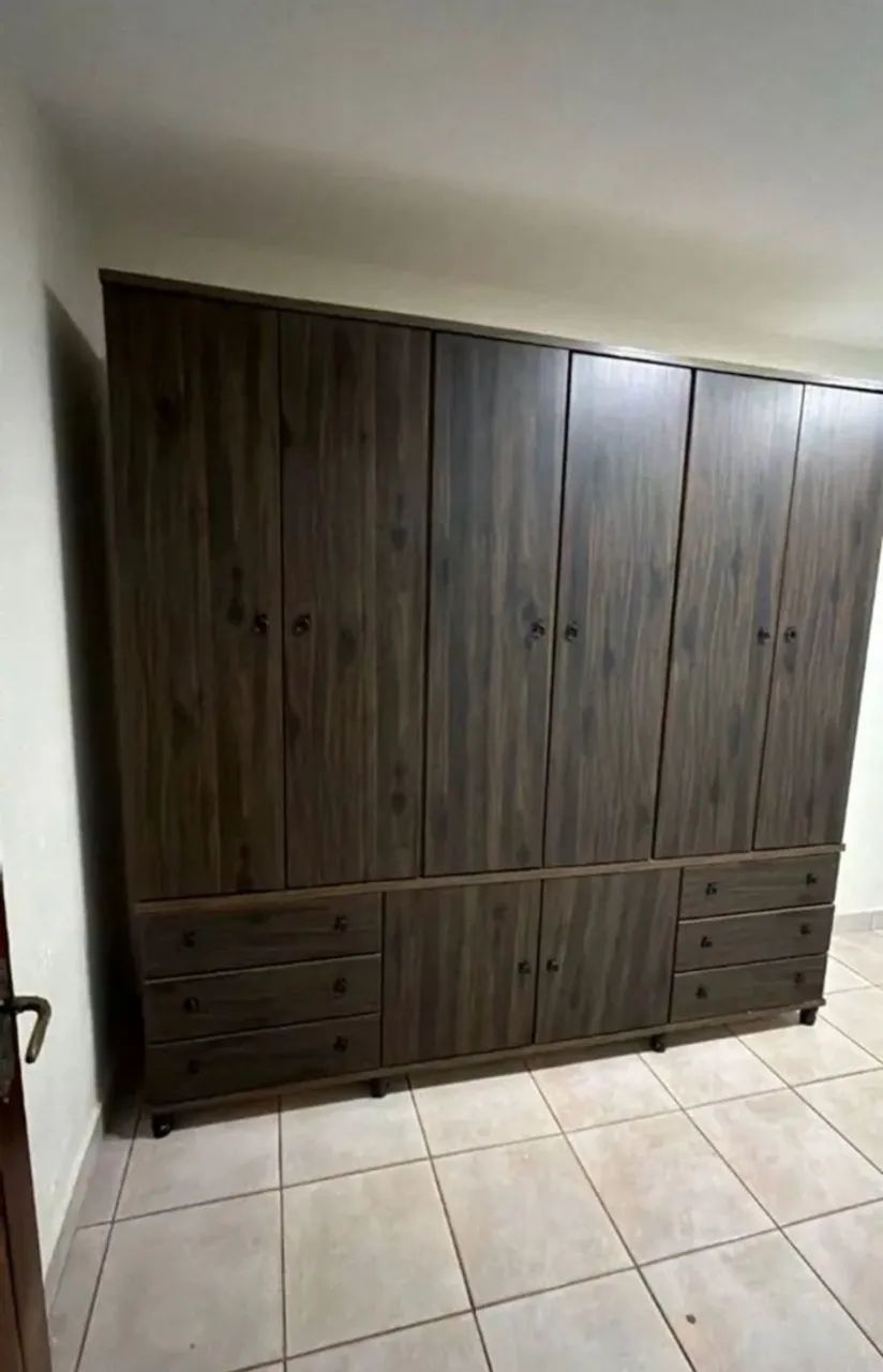 Guarda Roupa