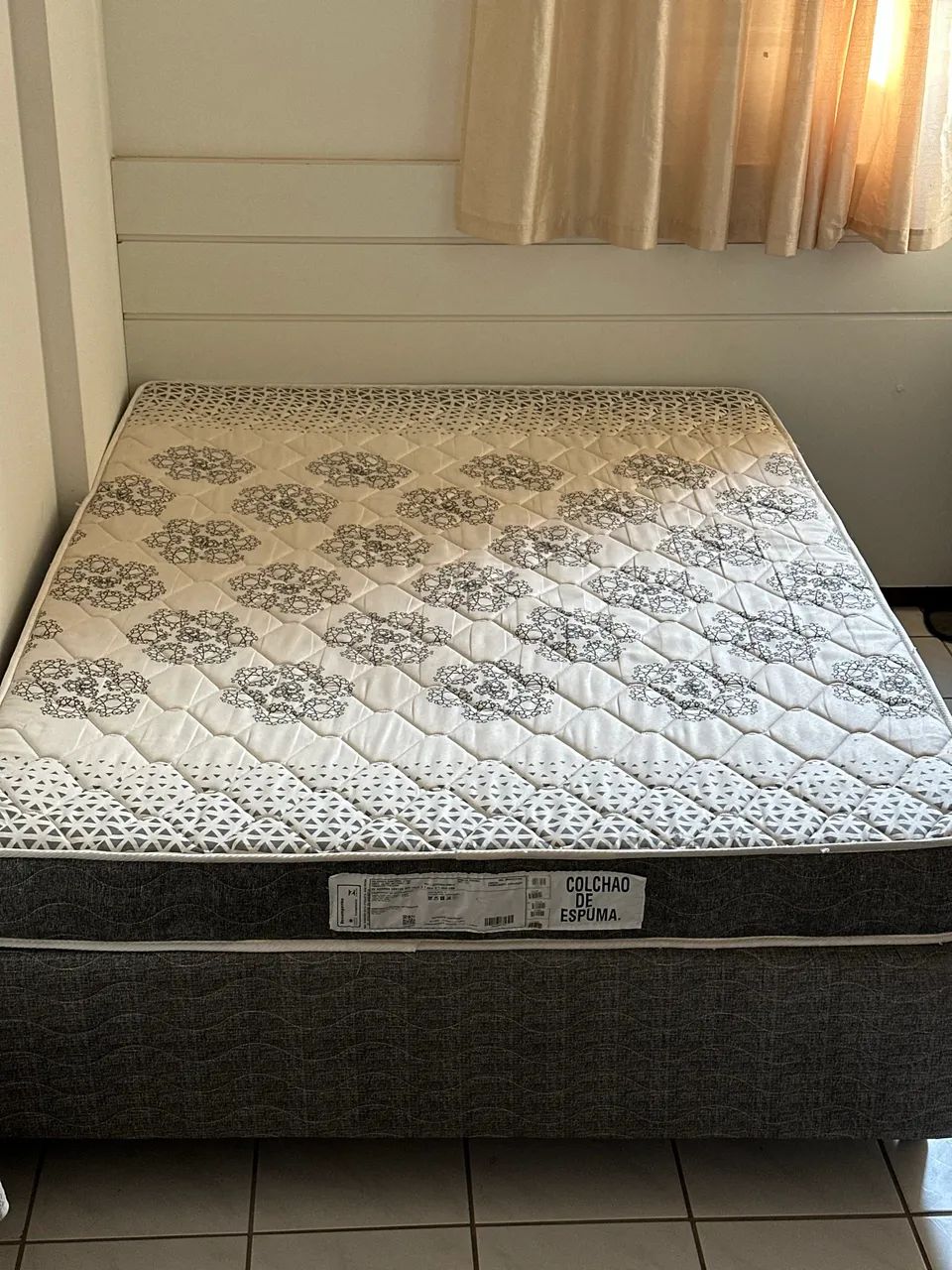 Cama box casal Probel com colchão de espuma D20 Excelente   - Foto 4