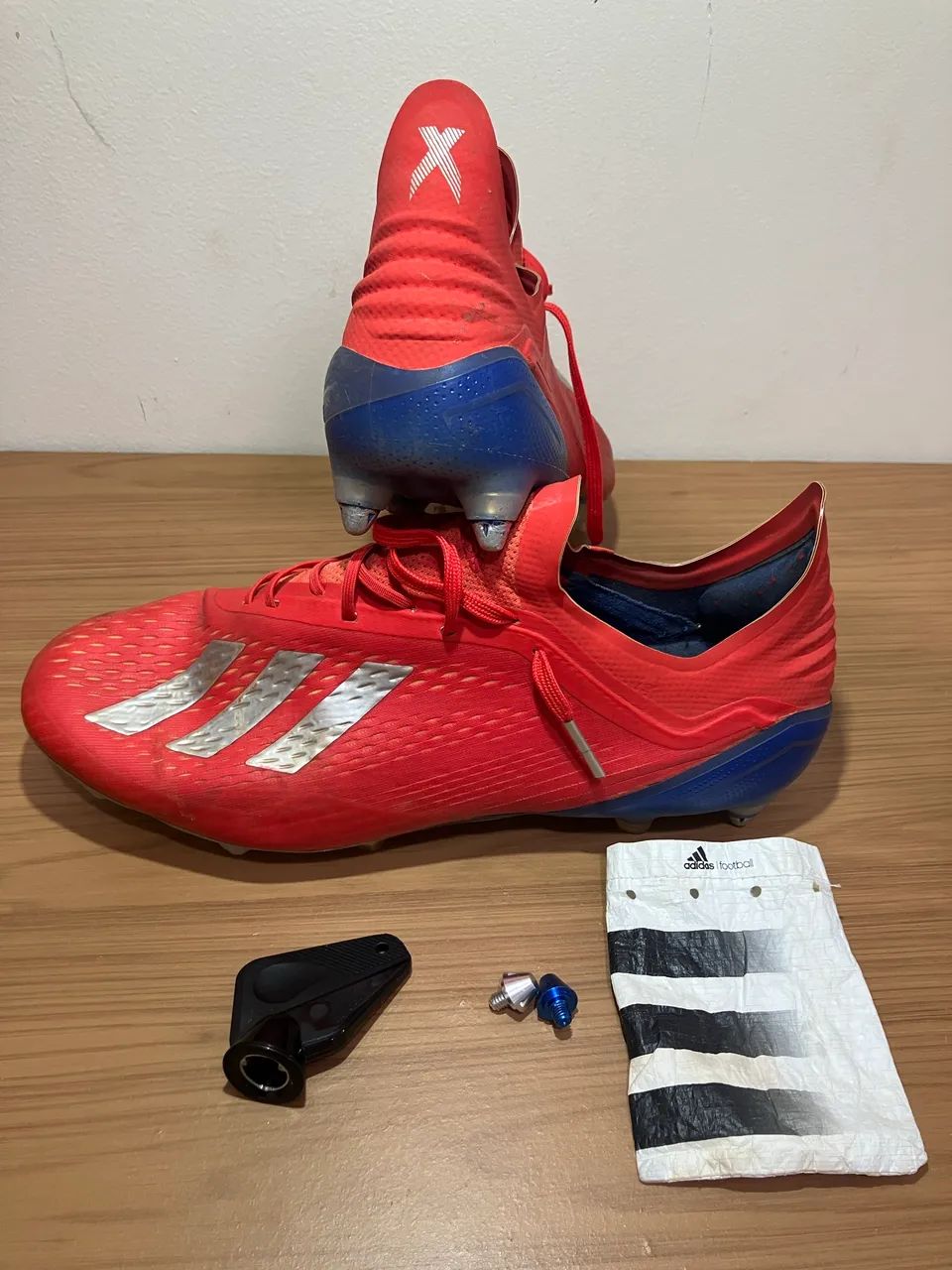 Chuteira Profissional Adidas X 18.1 SG - Calçados Esportivos