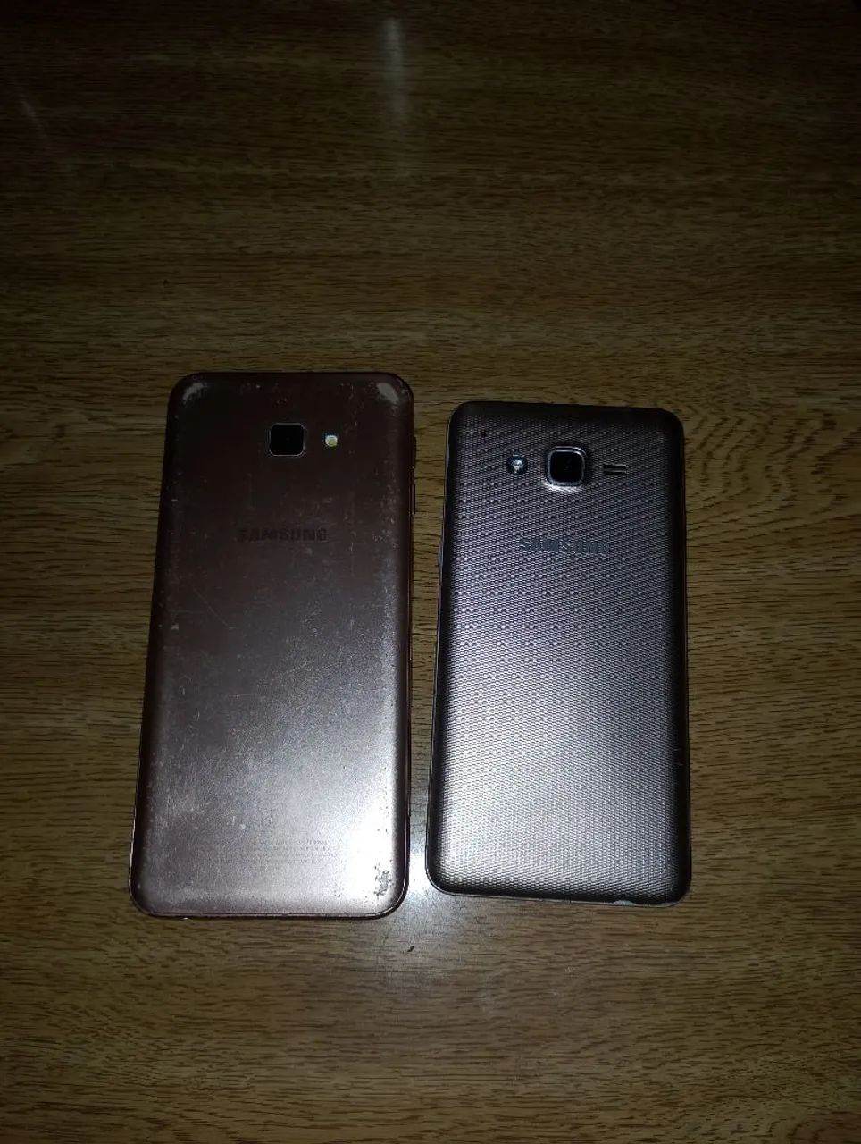 Vendo: Samsung j4 e J2(ambos funcionando) 