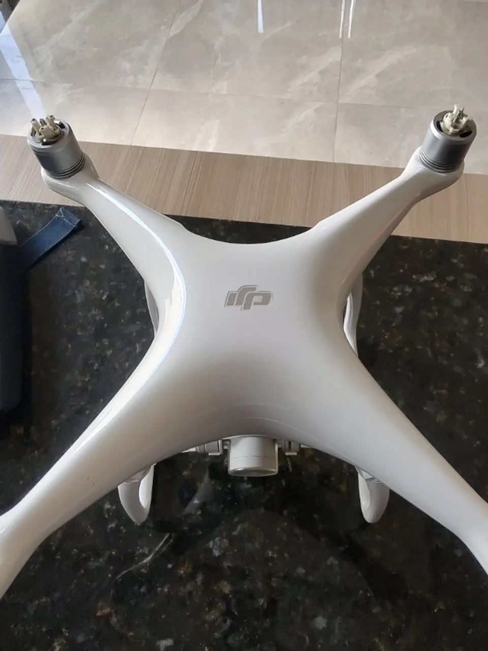 Drone DJI Phantom 4