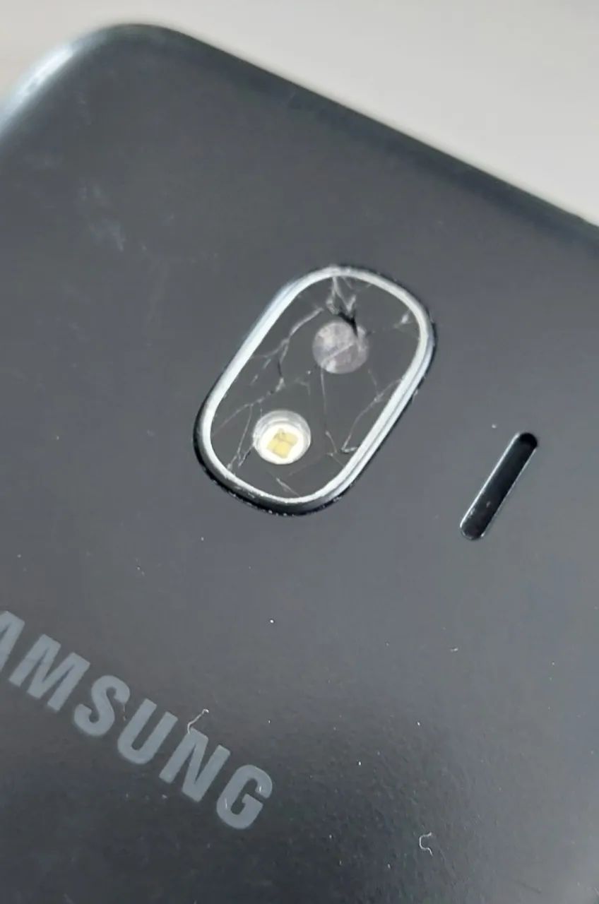 Samsung Galaxy J4 - Foto 2
