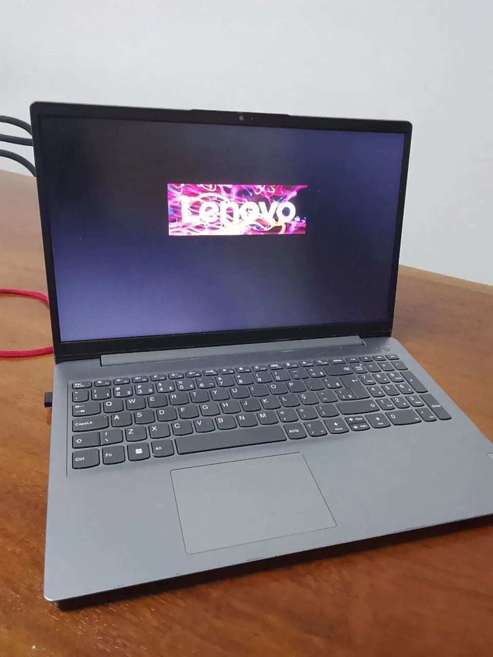 Lenovo IdeaPad 3 15ITL6 - Foto 2