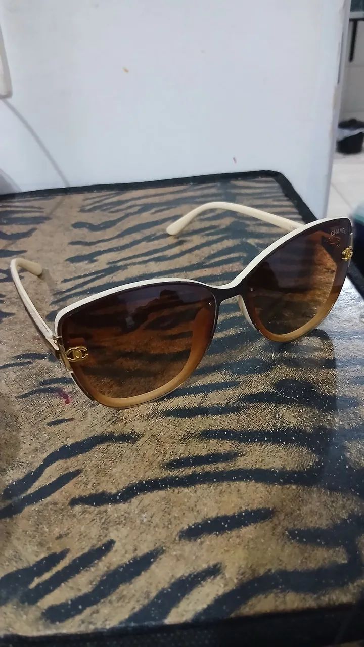 Óculos de Sol Chanel