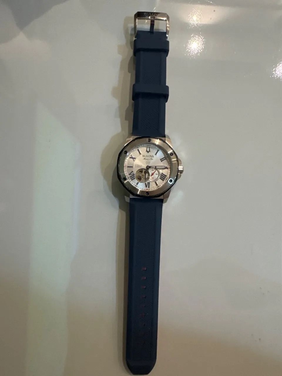 Bulova Marine Star Automático ? Azul e Branco ? 45 mm