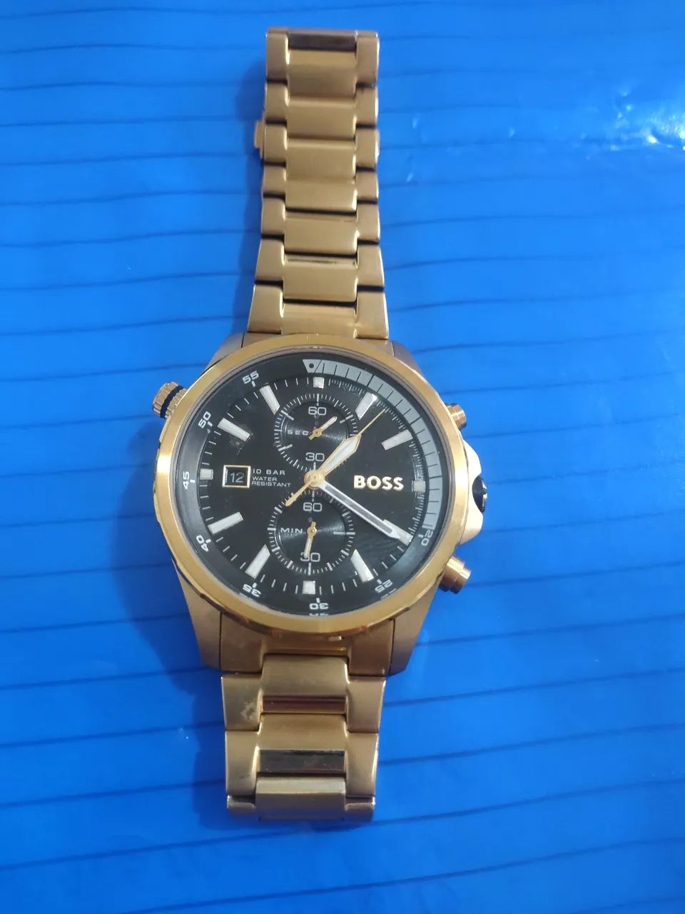 Relógio dourado Hugo boss - Foto 2