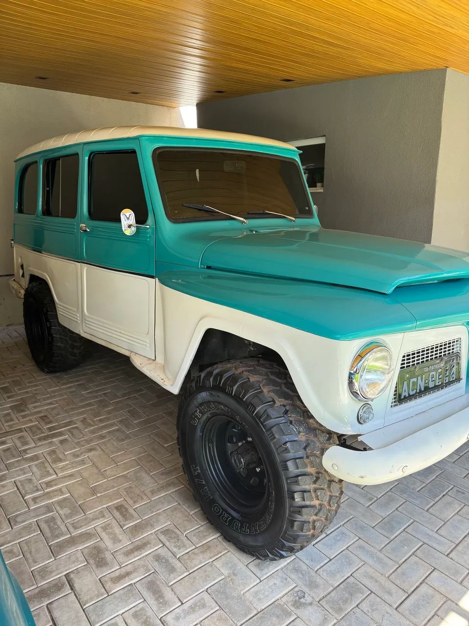 Ford Willys Rural 4X4 1974