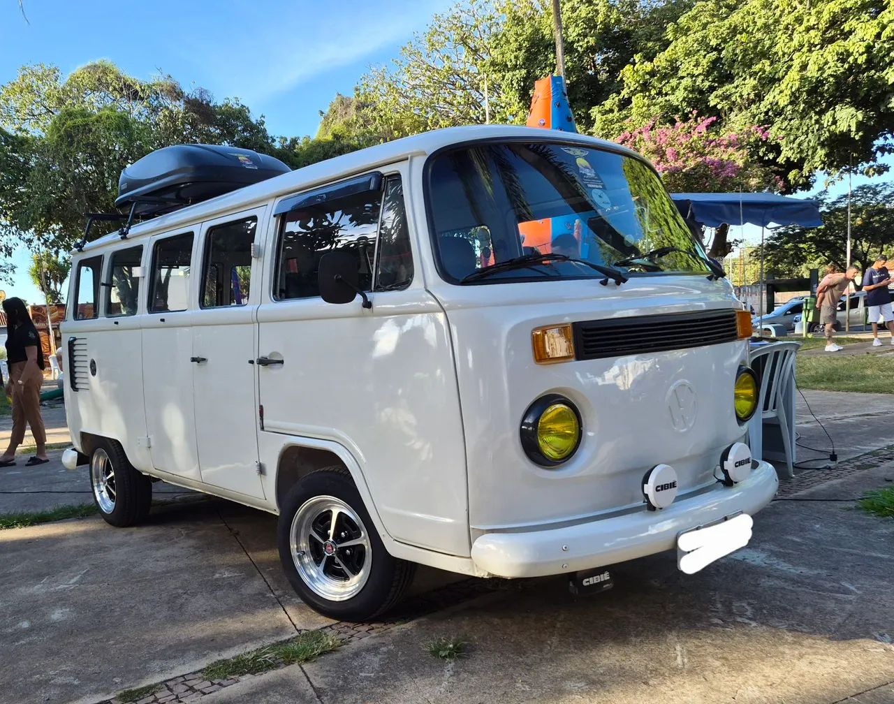Volkswagen Kombi Standard/ Luxo/ Serie Prata 1994
