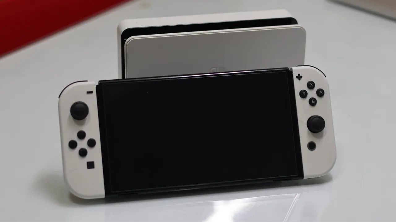 Nintendo Switch OLED em excelente estado