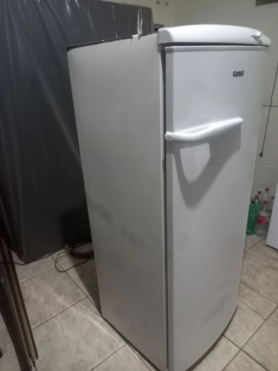 Geladeira 300 litros  - Foto 4