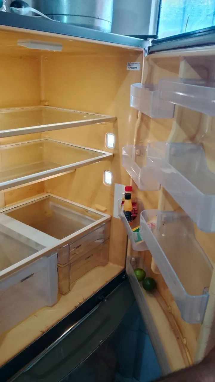 Vendo geladeira Brastemp com defeito  - Foto 5