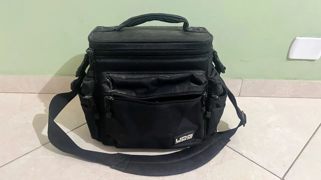 Case udg slingbag preto - Foto 2