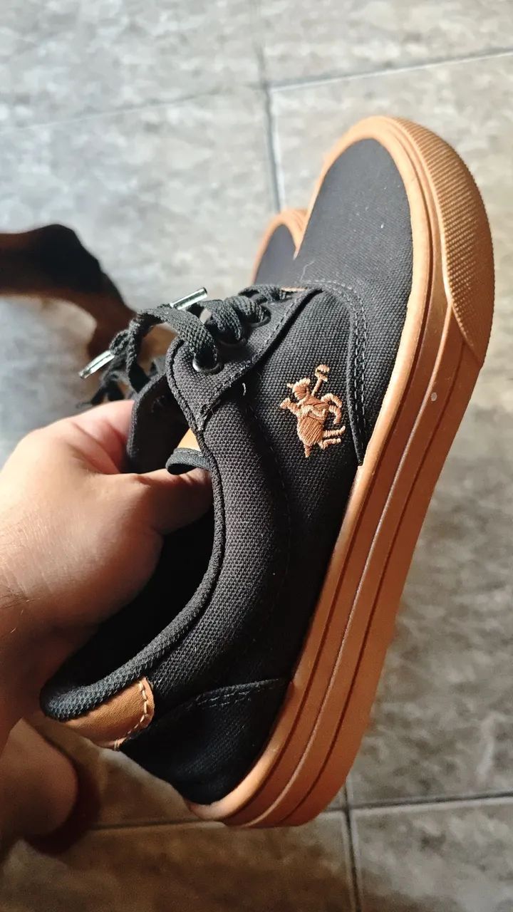 Tênis polo steel