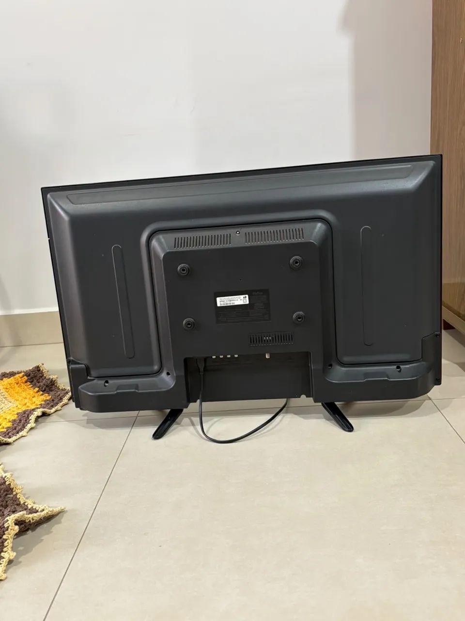 Vendo Tv 32 polegadas usada Philco - Foto 3