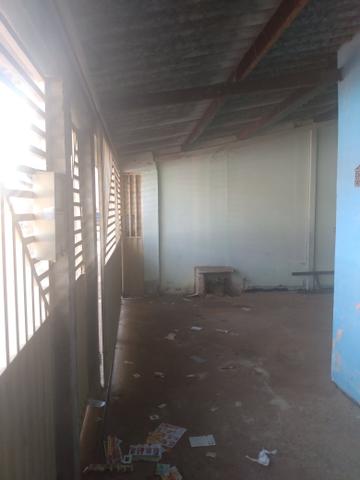 Vendo Casa no centro do Riacho Fundo 2 de quartos - Foto 2