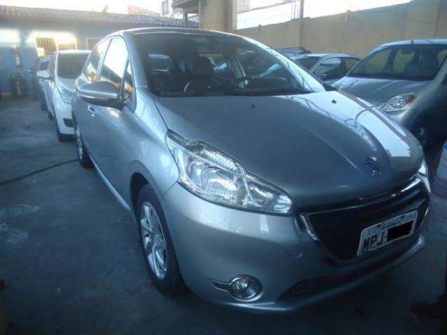 Peugeot 208 1.5 M. 2014 Único Dono! c/ teto panorâmico - Foto 2
